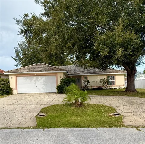 $2,900 | 4 Fernon Lane, Palm Coast, FL 32137