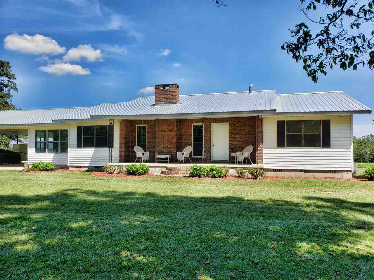 894 Northeast Oak Hill Road Pinetta, FL 32350 - Photo 4 of 35 Gallery Image 4