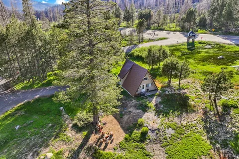 $389,000 | 221 Sierra-At-Tahoe Road, Twin Bridges, CA 95735
