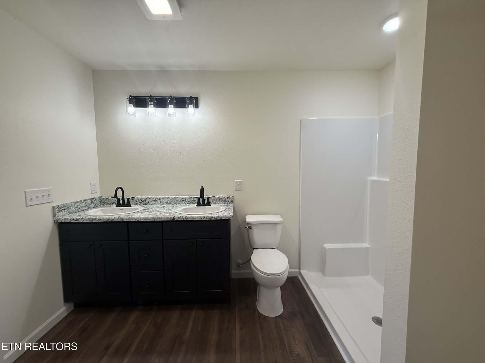 209 Wilson Street Jamestown, TN 38556 - Photo 23 of 28