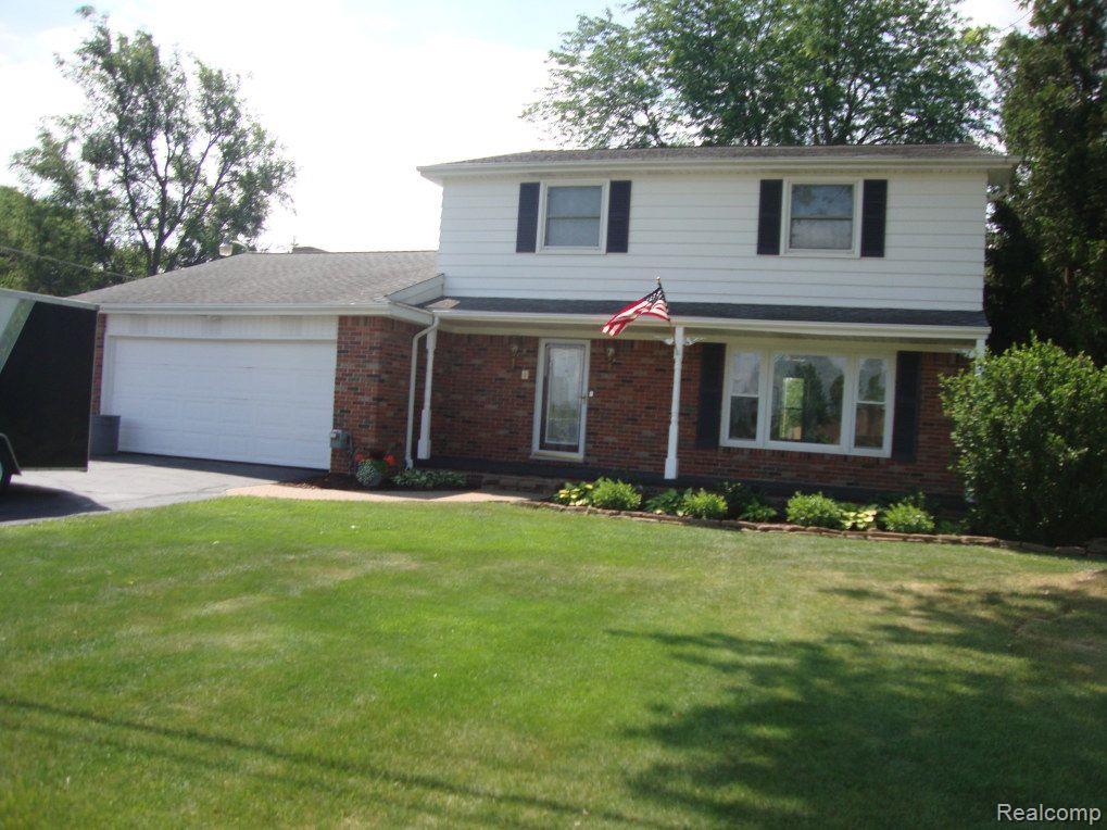 704 East Monroe Road Durand, MI 48429 - Photo 1 of 19