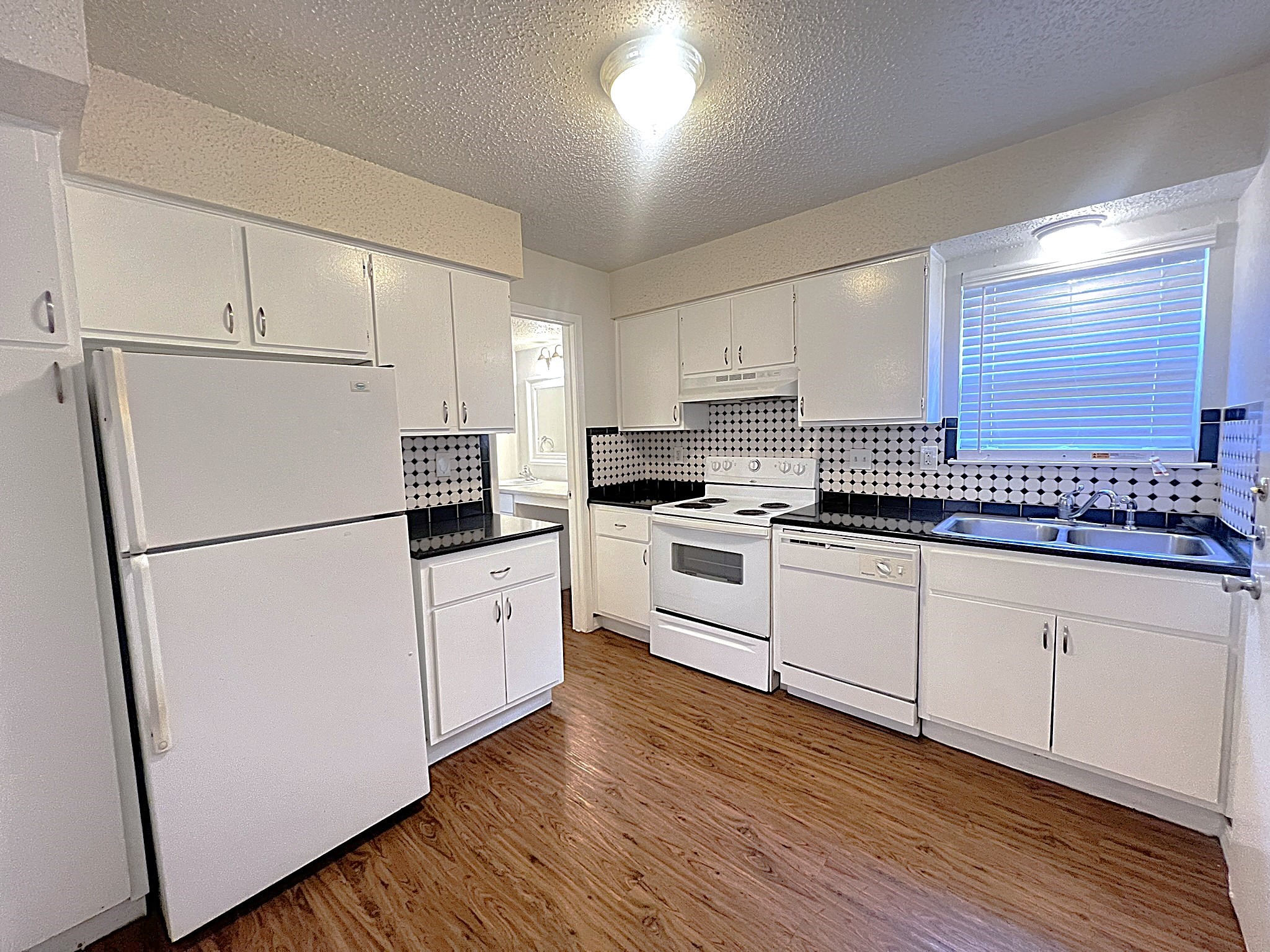 2602 Penny Lane, Unit 101 Austin, TX 78757 - Photo 3 of 13