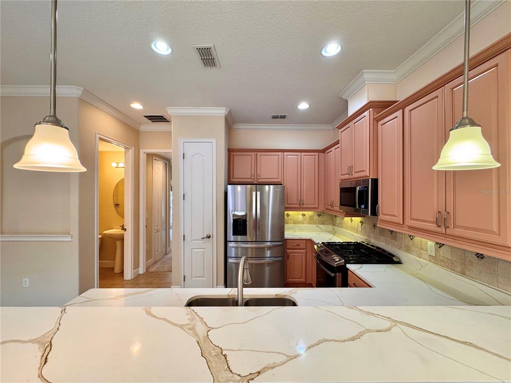 10615 Village Lake Road Windermere, FL 34786 - Photo 15 of 62 Gallery Image 15