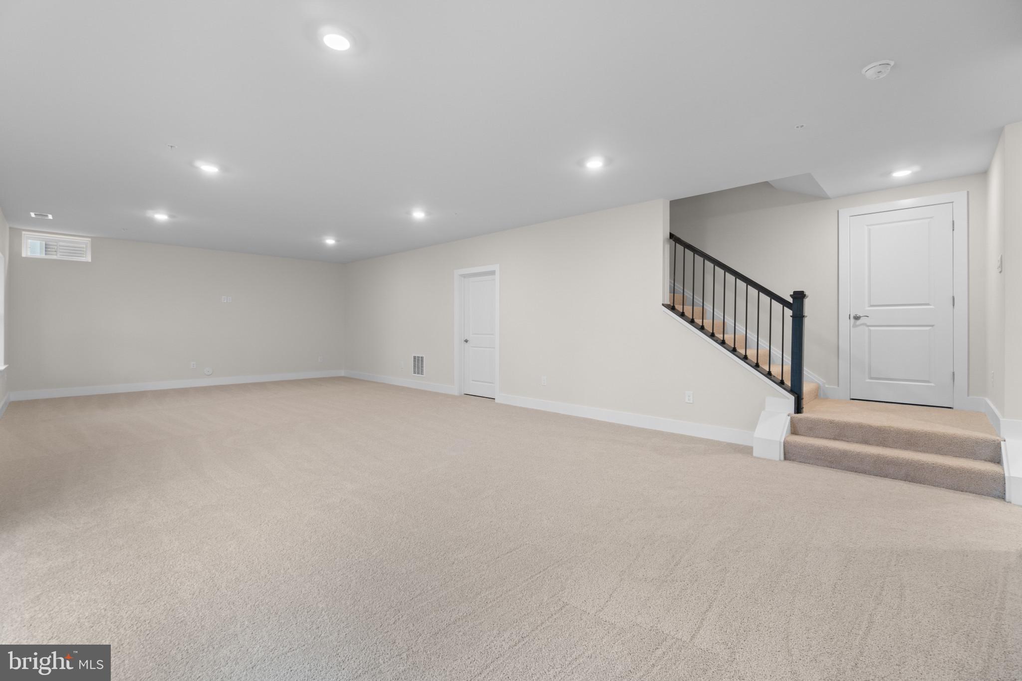 10063 German Road Ellicott City, MD 21042 - Photo 4 of 38