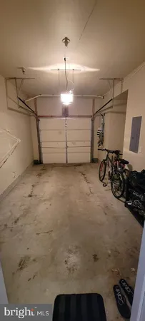 $2,750 | 42219 Black Rock Terrace, Aldie, VA 20105