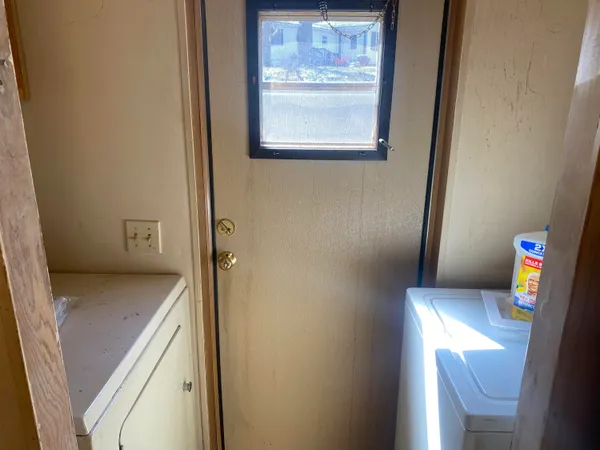 $69,900 | 11650 Bluebird Drive, Lakeview, MI 48850