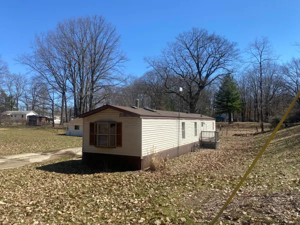 $69,900 | 11650 Bluebird Drive, Lakeview, MI 48850