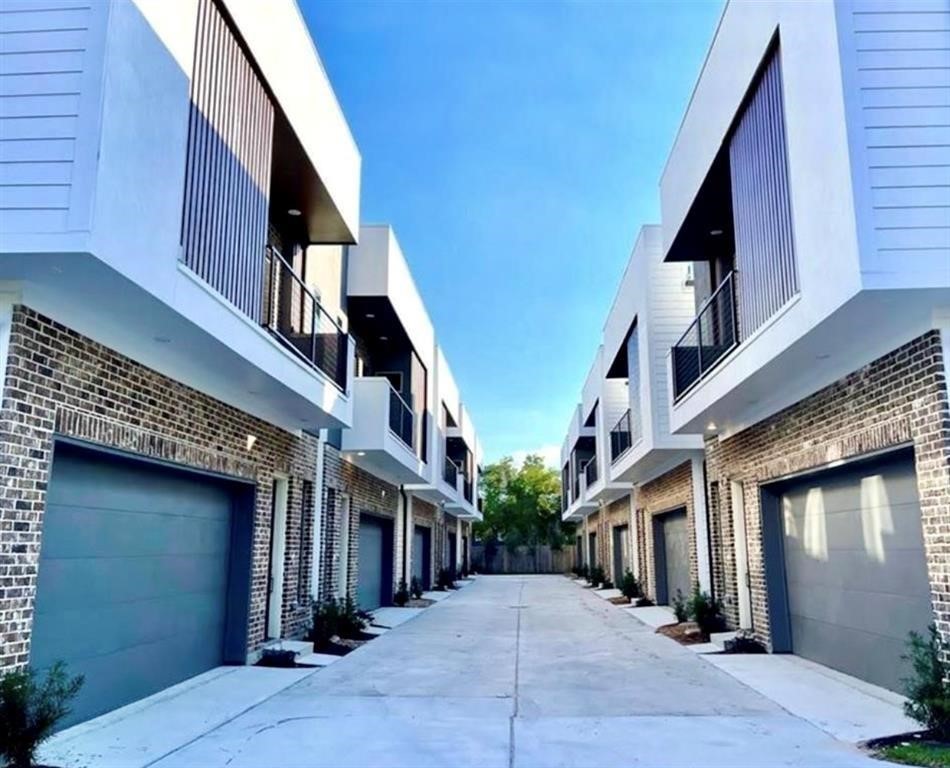 803 Thornton Road, Unit G Houston, TX 77018 - Photo 1 of 15
