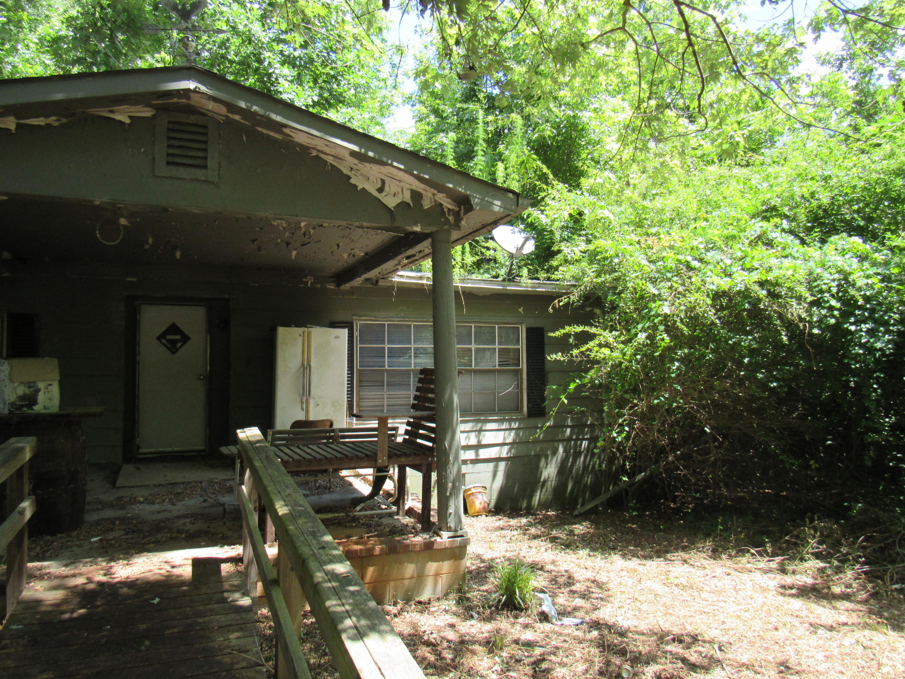 2468 Highway 23 Modoc, SC 29838 - Photo 8 of 17 IMG_1806