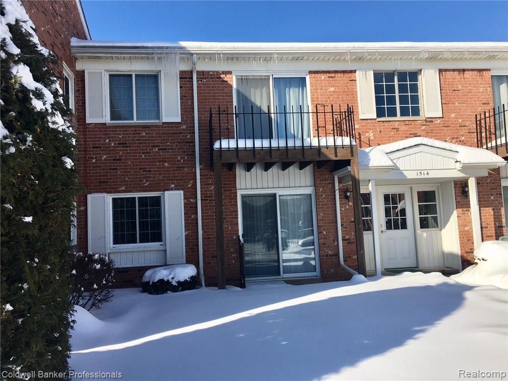 1514 Normandy Road, Unit 103 Royal Oak, MI 48073 - Photo 1 of 19 back entrance to courtyard.jpg