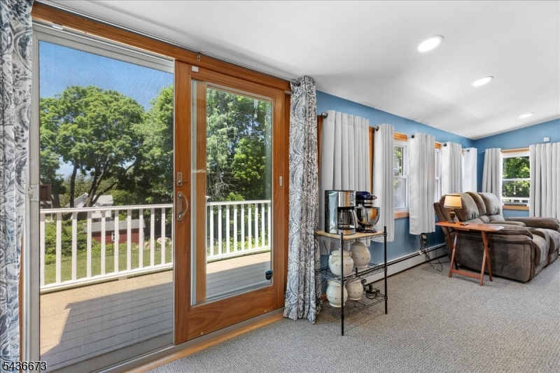 62 New Street Hampton, NJ 08827 - Photo 11 of 29