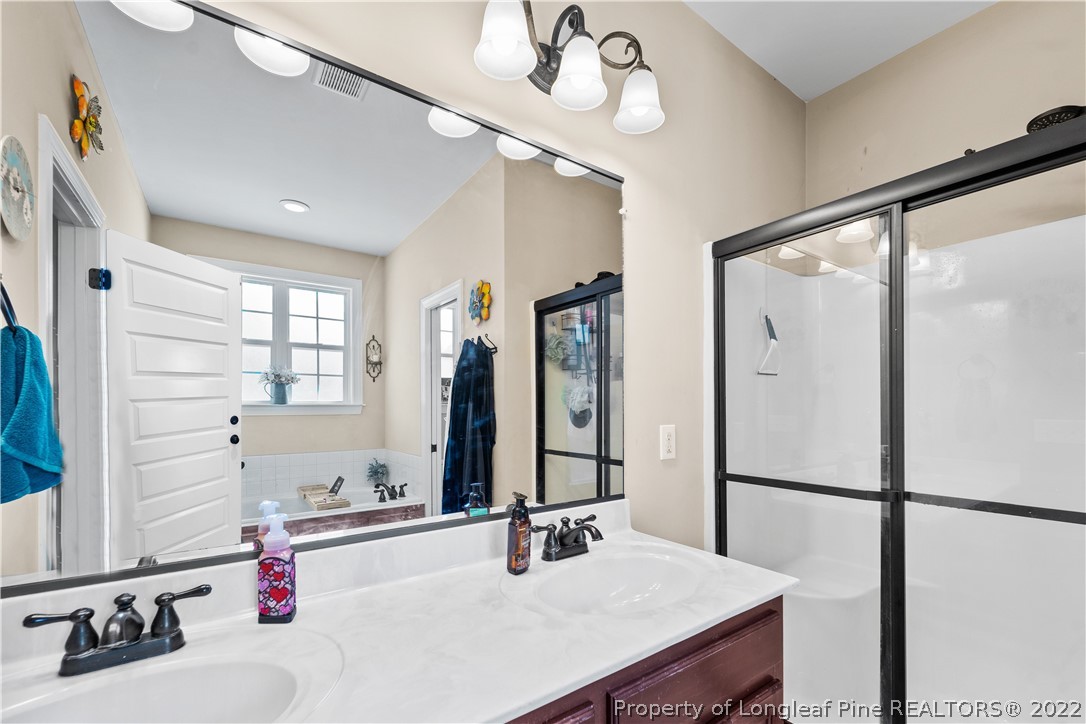 300 Lemuel Black Road Bunnlevel, NC 28323 - Photo 13 of 39 Gallery Image 13