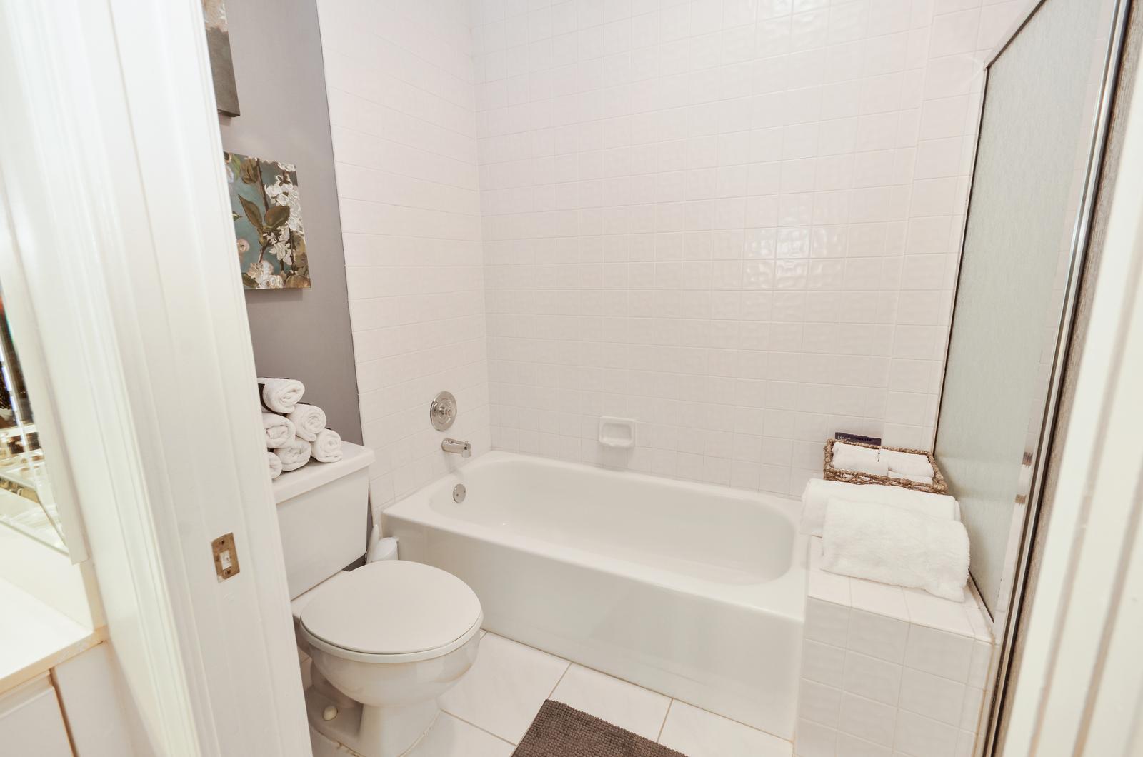 23060 Aqua View, Unit 4 Boca Raton, FL 33433 - Photo 14 of 25 bathroom master