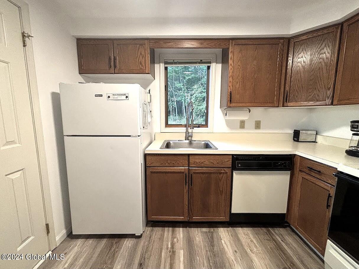 10 Summit Ridge, Unit M Johnsburg, NY 12853 - Photo 14 of 26 IMG_5816