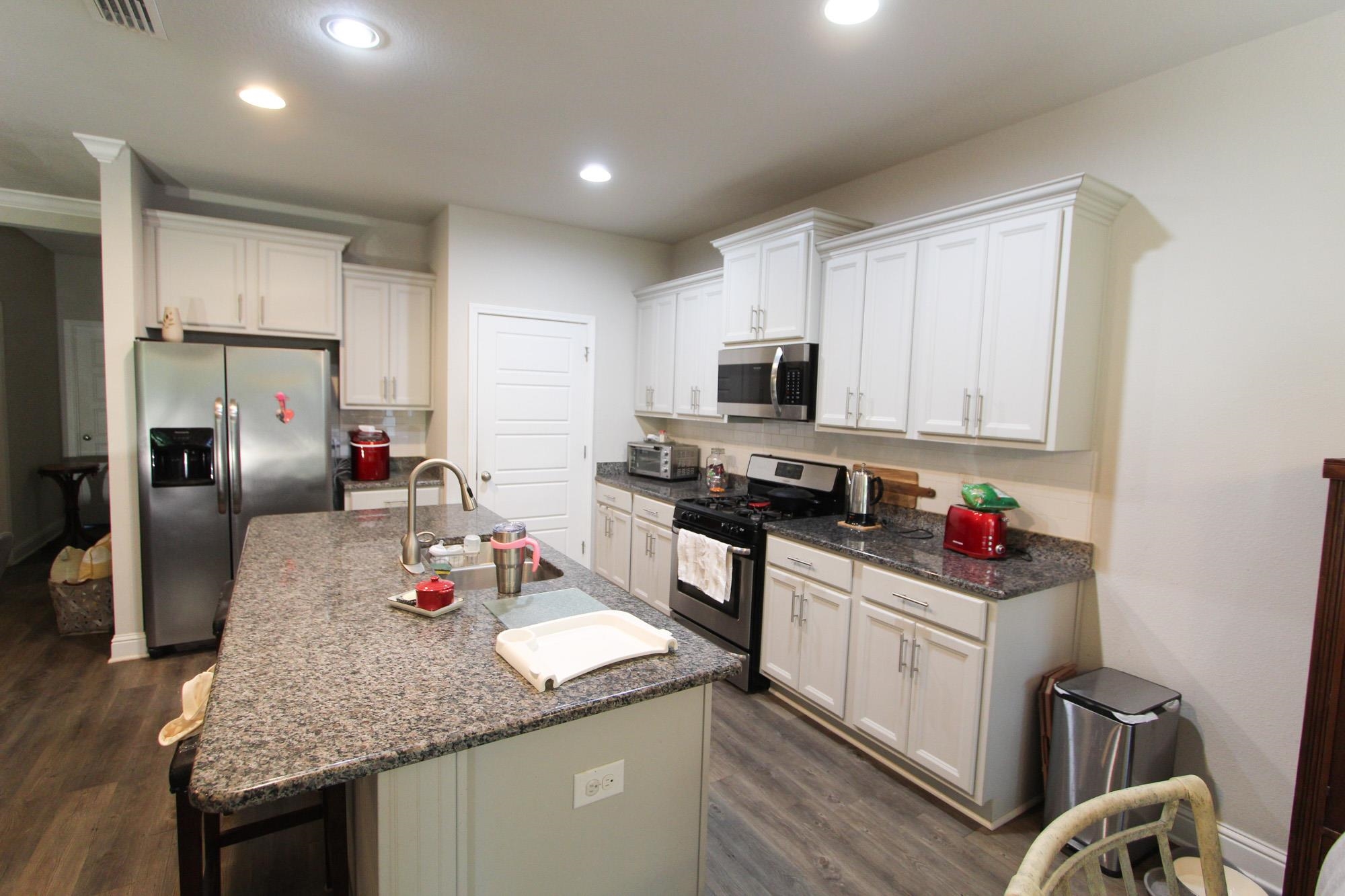 15082 Troon Drive Foley, AL 36535 - Photo 9 of 34 Kitchen