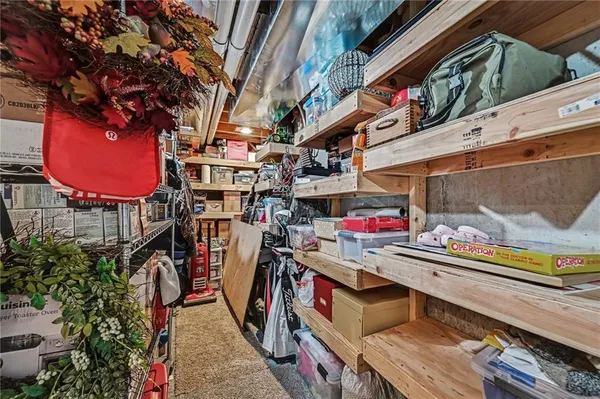 $479,999 | 17802 Greyhawke Ridge Drive, Smithville, MO 64089