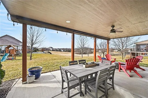 $479,999 | 17802 Greyhawke Ridge Drive, Smithville, MO 64089