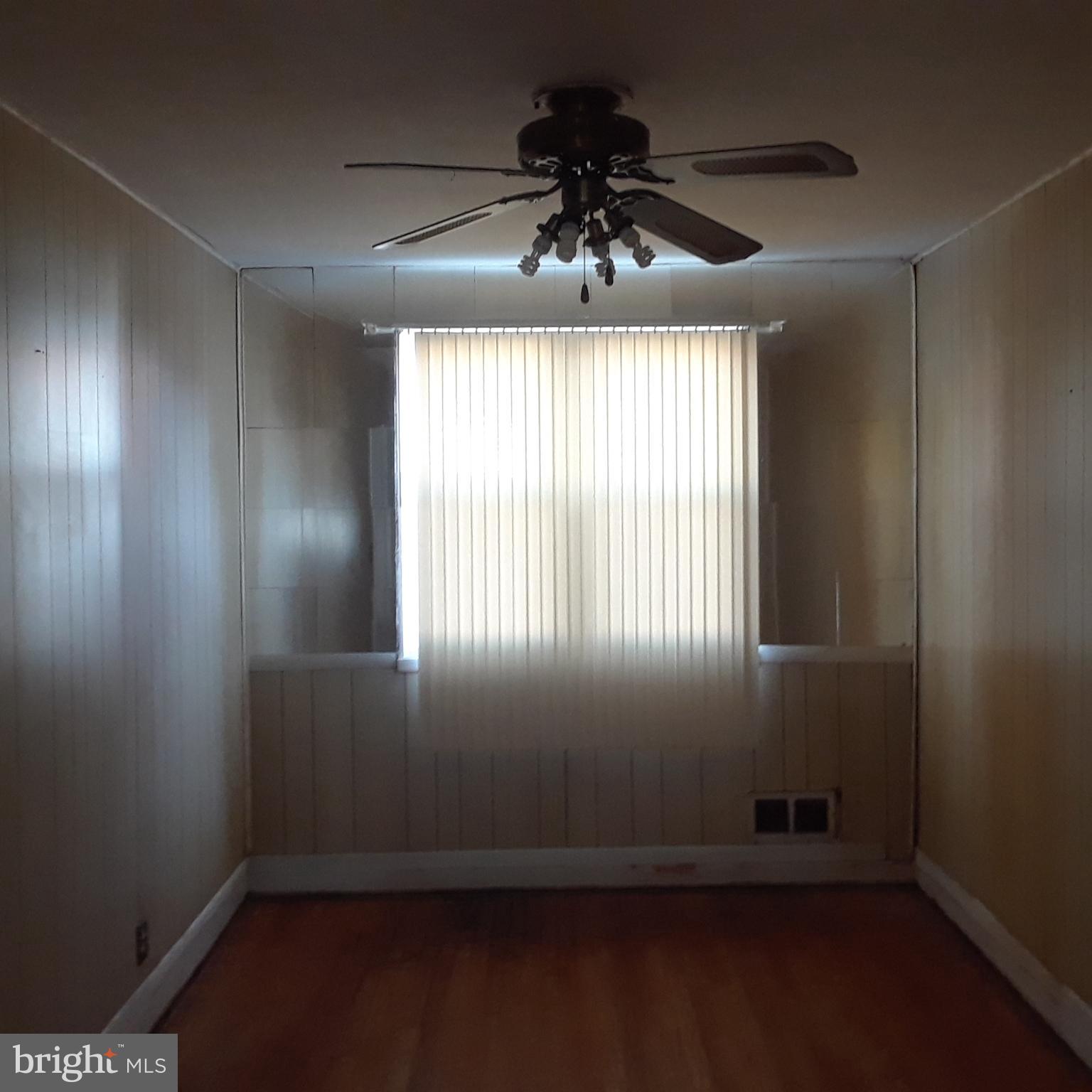 4104 Rokeby Road Baltimore, MD 21229 - Photo 8 of 15 Interior (General)