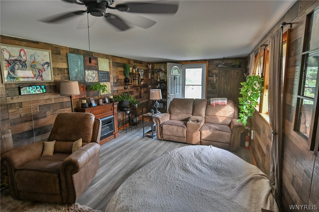 6335 Lemley Road Covington, NY 14591 - Photo 6 of 28 living room