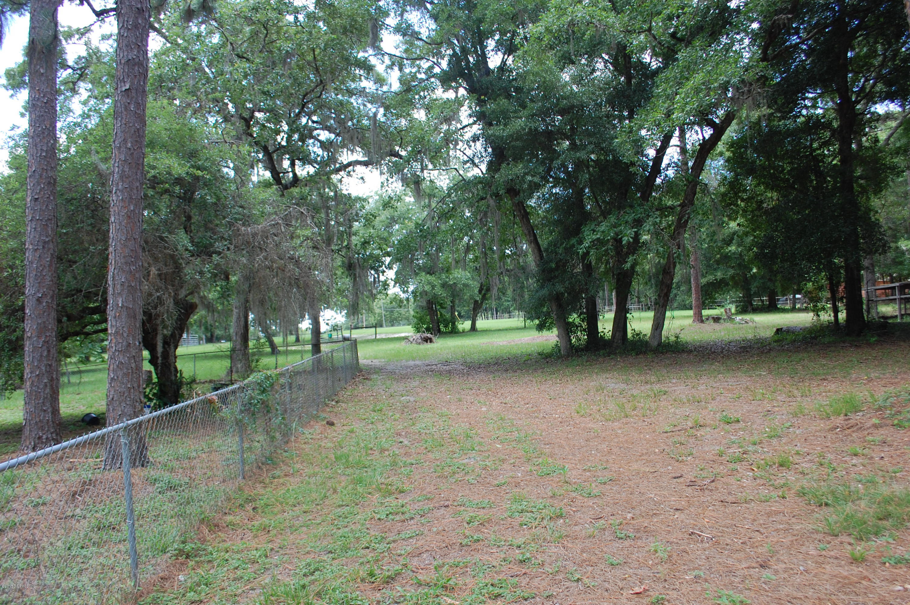432 North 21st Road, Unit STATE Hawthorne, FL 32640 - Photo 23 of 44 DSC_0044