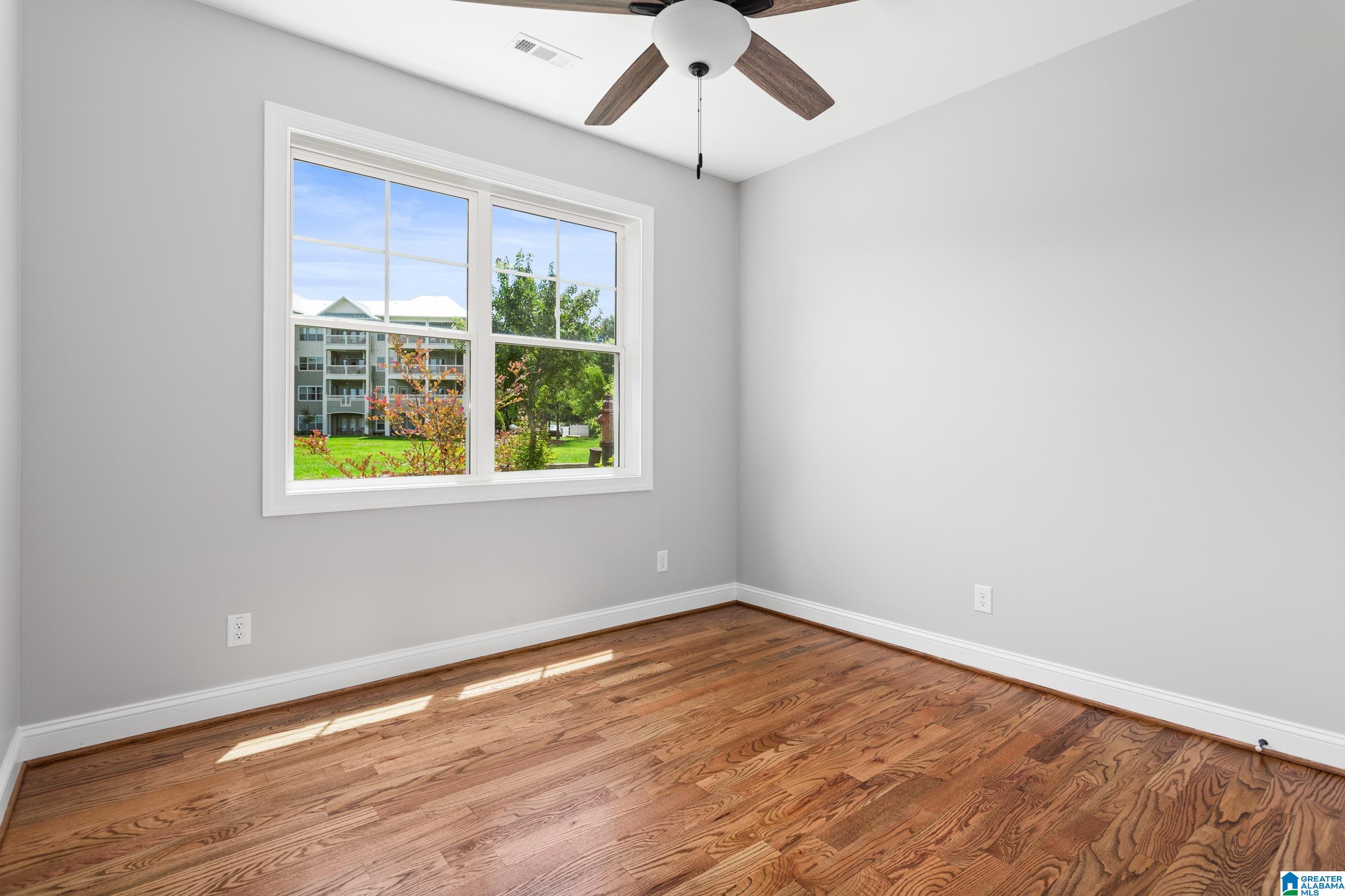 180 Shoreline View Talladega, AL 35160 - Photo 20 of 41