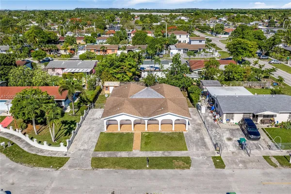 $1,290 | 30323 Southwest 152nd Place, Homestead, FL 33033
