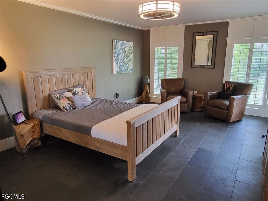 2257 Regal Way Naples, FL 34110 - Photo 6 of 20