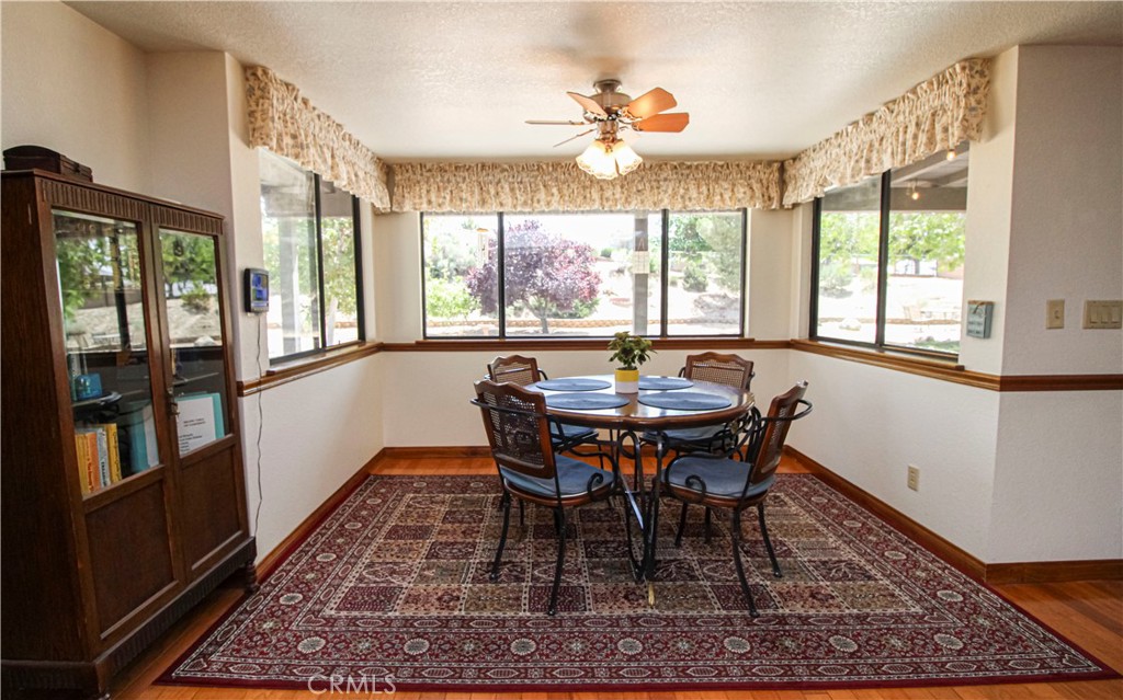 16319 Kasota Road Apple Valley, CA 92307 - Photo 9 of 28