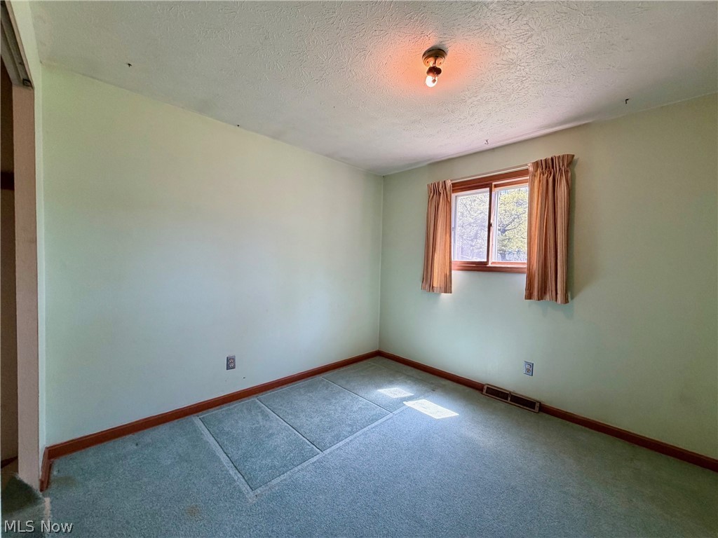 7499 Harding Street Mentor, OH 44060 - Photo 21 of 32