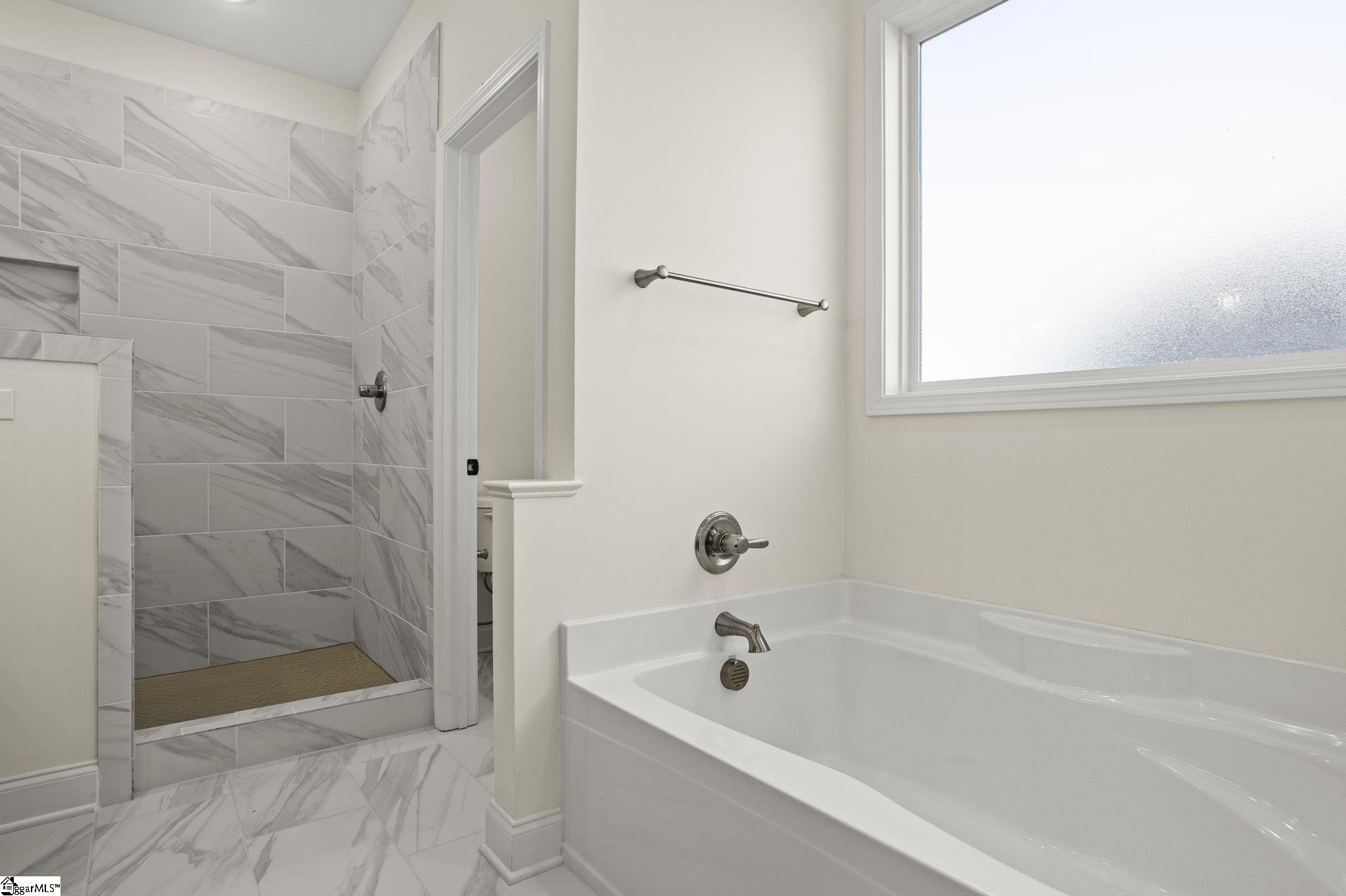 4 Ainsworth Street Greenville, SC 29607 - Photo 27 of 37