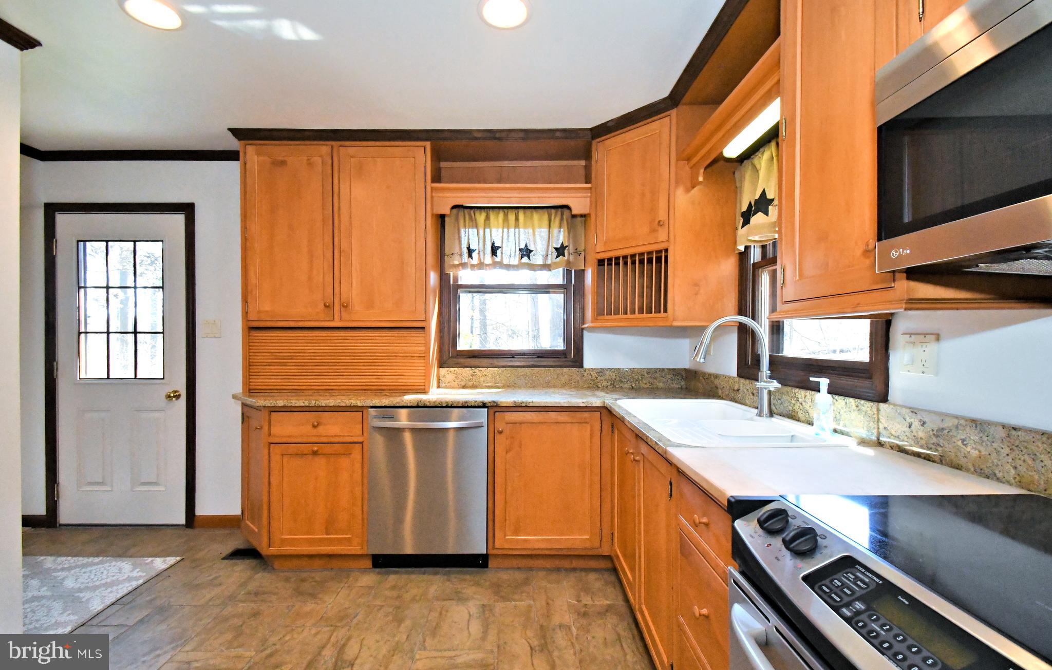 306 Cedar Hill Road Birdsboro, PA 19508 - Photo 11 of 77