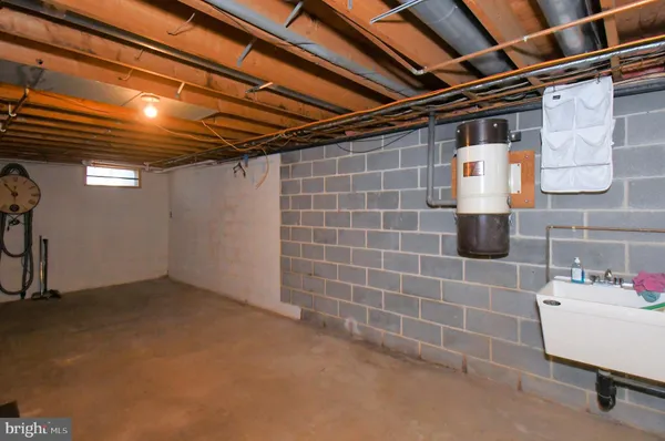 $3,500 | 306 Cedar Hill Road, Birdsboro, PA 19508