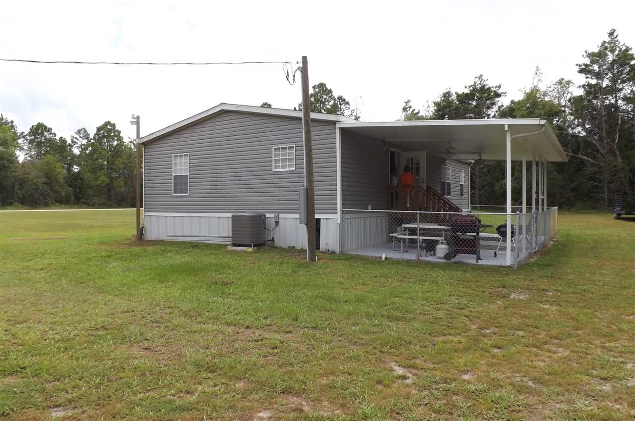 1229 Dennis Howell Road Perry, FL 32348 - Photo 14 of 18 Gallery Image 14