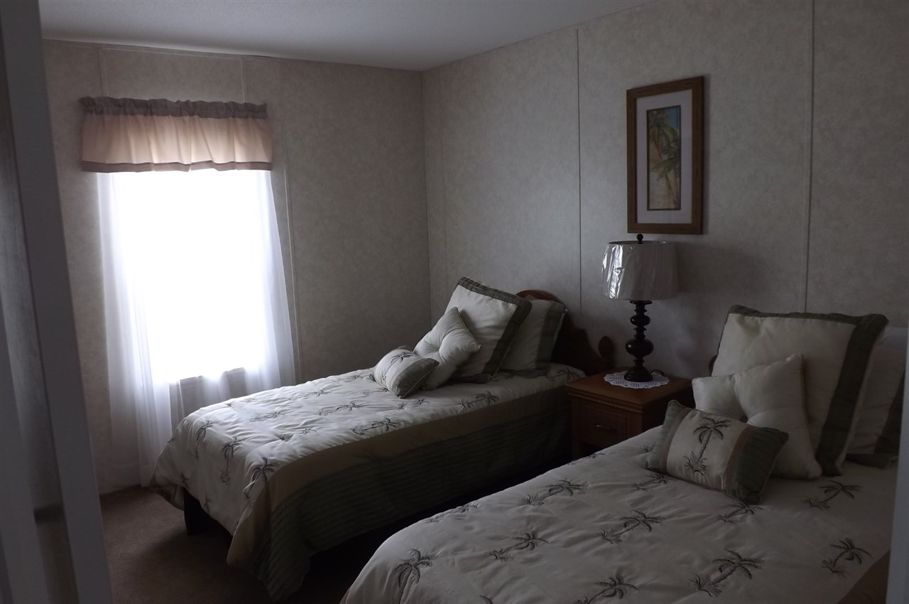 1229 Dennis Howell Road Perry, FL 32348 - Photo 7 of 18 Gallery Image 7