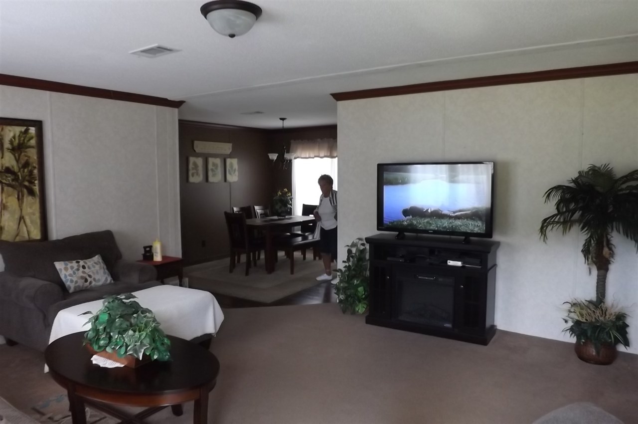 1229 Dennis Howell Road Perry, FL 32348 - Photo 10 of 18 Gallery Image 10