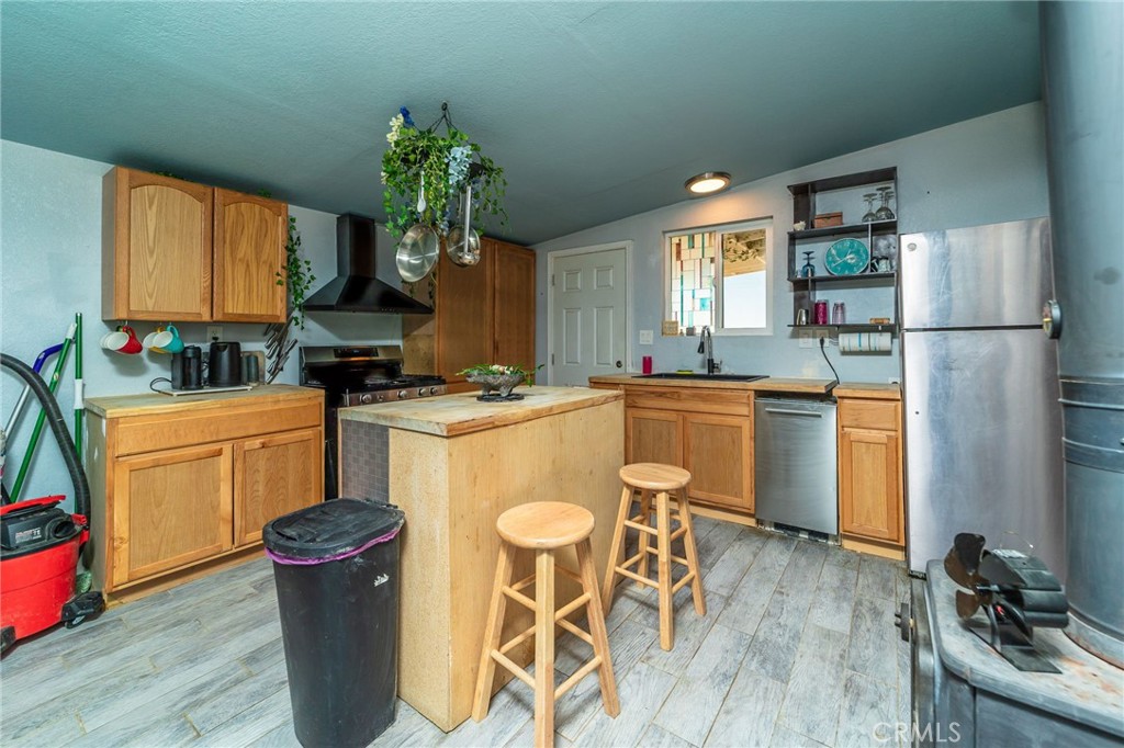25333 Valley View Road Apple Valley, CA 92308 - Photo 24 of 42