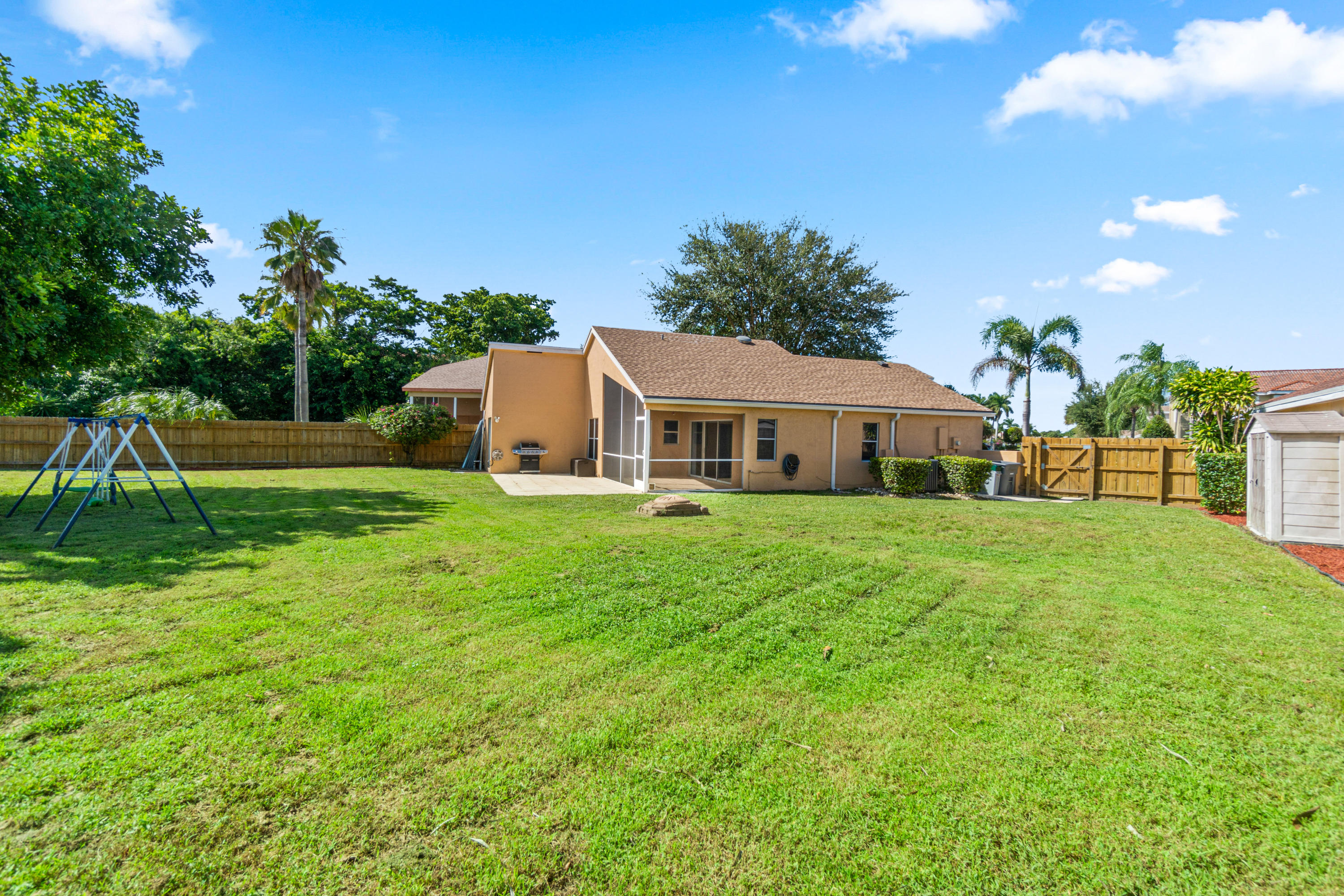 9482 Aegean Drive Boca Raton, FL 33496 - Photo 17 of 50 025-9482AegeanDrive-BocaRaton-FL-33496-F