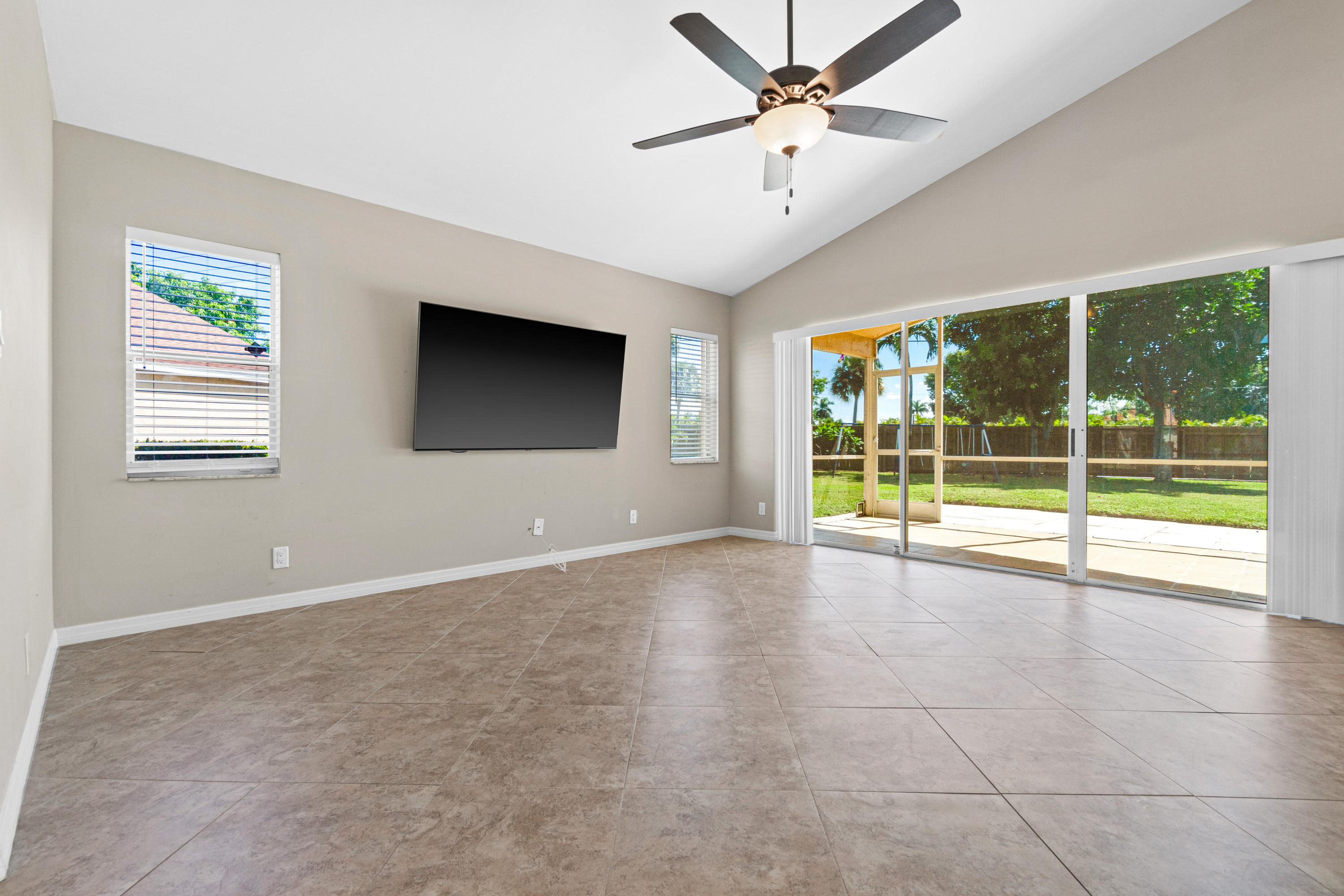 9482 Aegean Drive Boca Raton, FL 33496 - Photo 30 of 50 006-9482AegeanDrive-BocaRaton-FL-33496-F