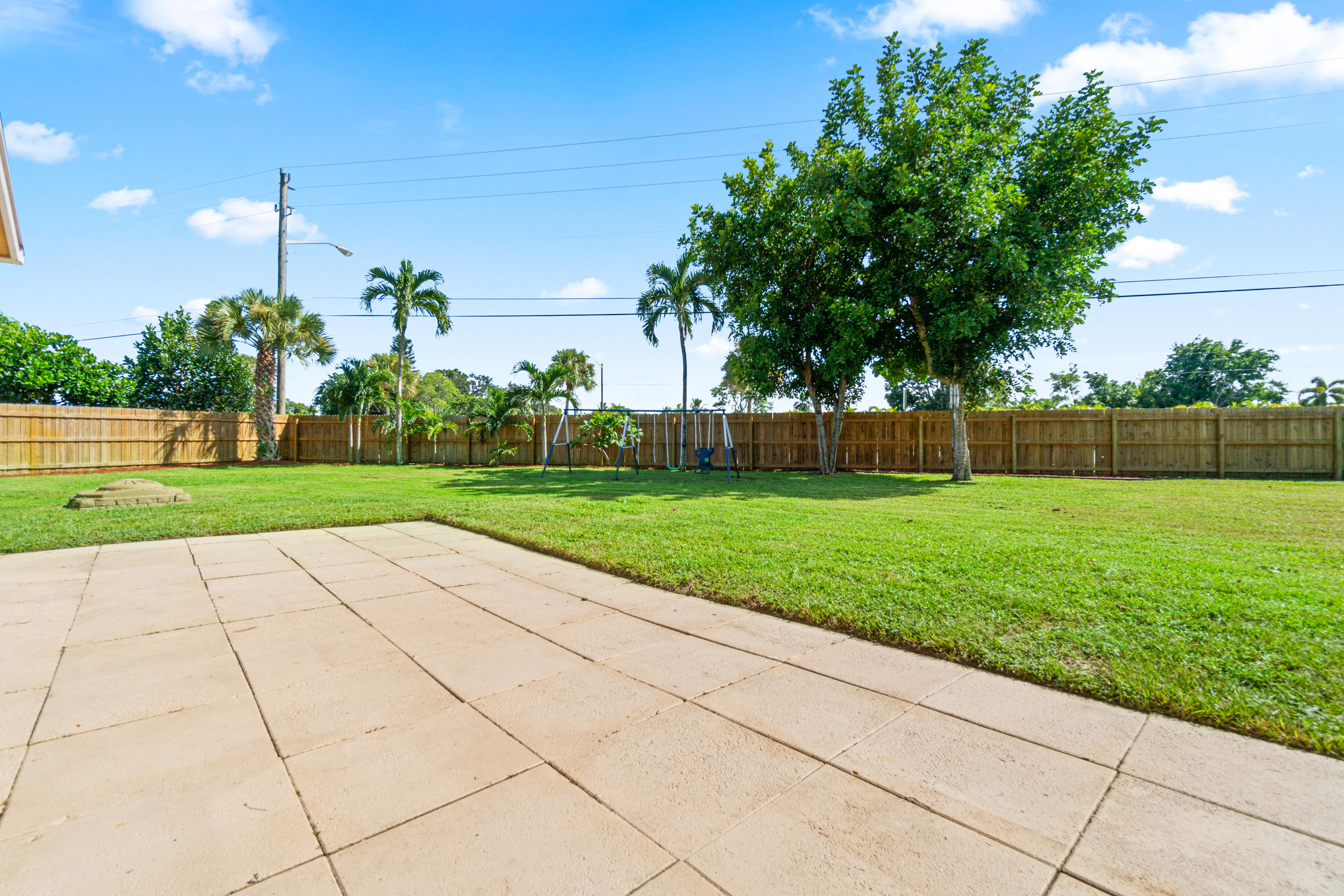 9482 Aegean Drive Boca Raton, FL 33496 - Photo 37 of 50 028-9482AegeanDrive-BocaRaton-FL-33496-F