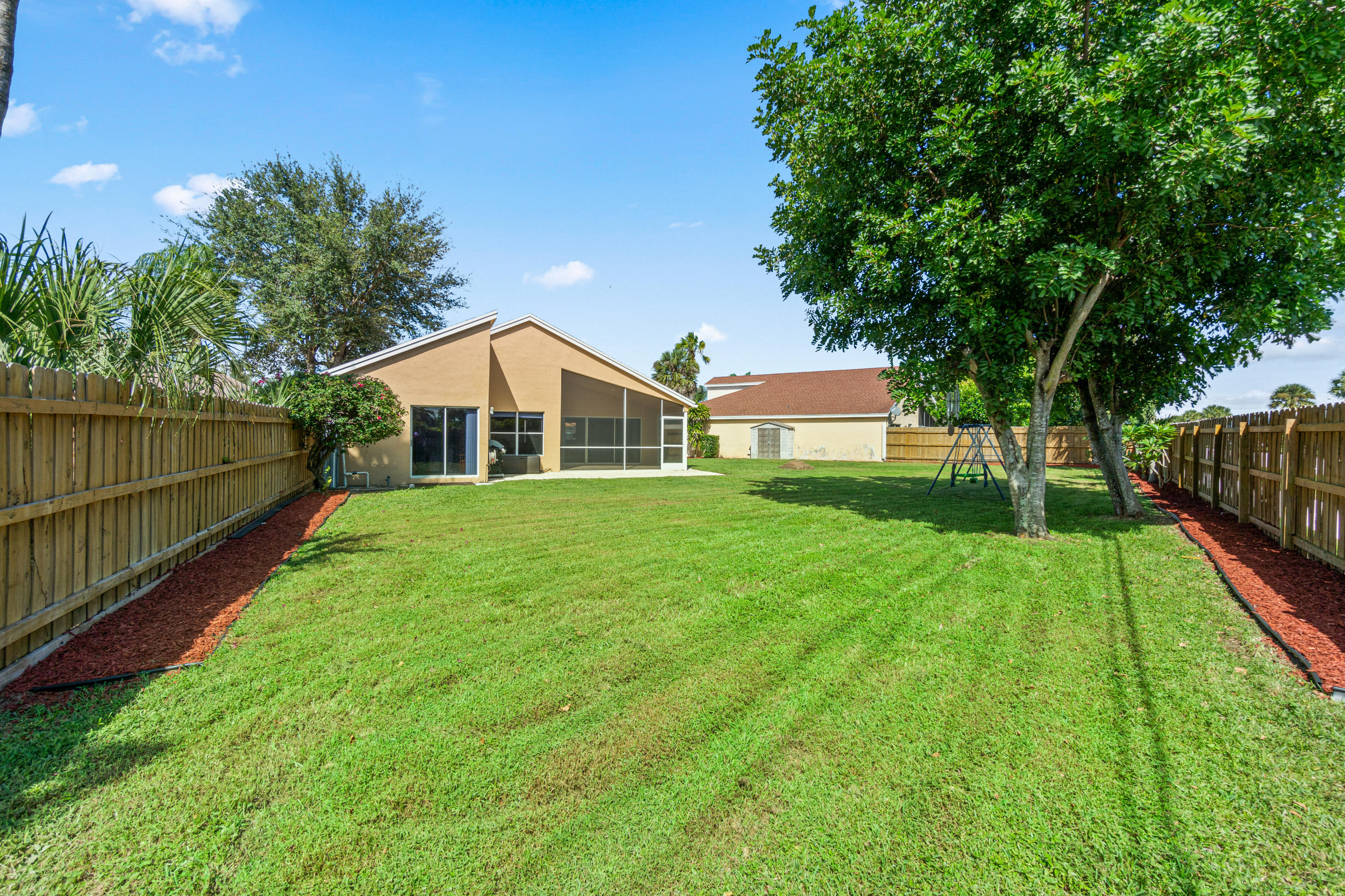 9482 Aegean Drive Boca Raton, FL 33496 - Photo 7 of 50 024-9482AegeanDrive-BocaRaton-FL-33496-F