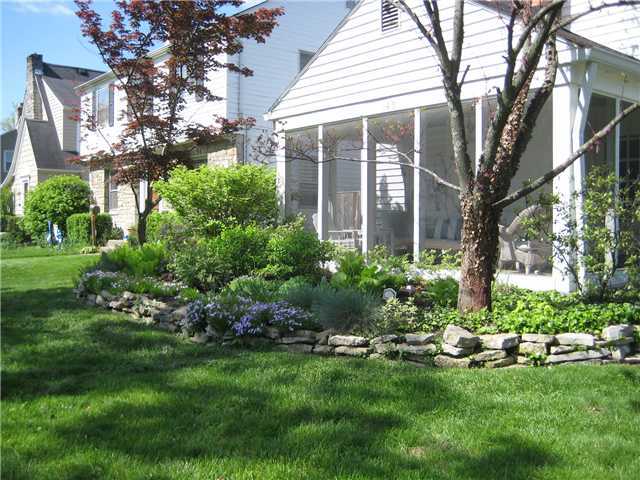 149 North Cassingham Road Bexley, OH 43209 - Photo 2 of 25