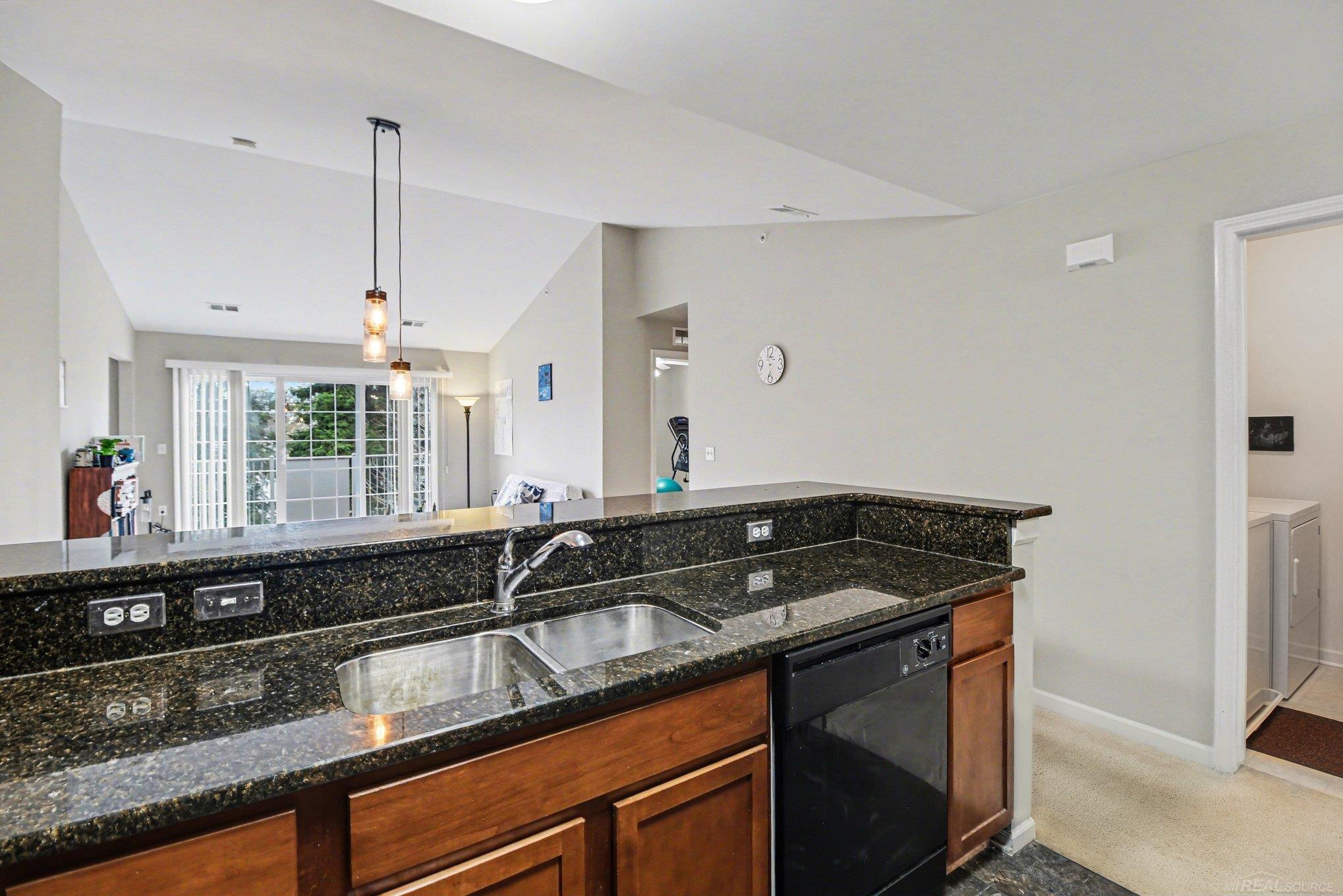 234 North Wixom Road Wixom, MI 48393 - Photo 6 of 24