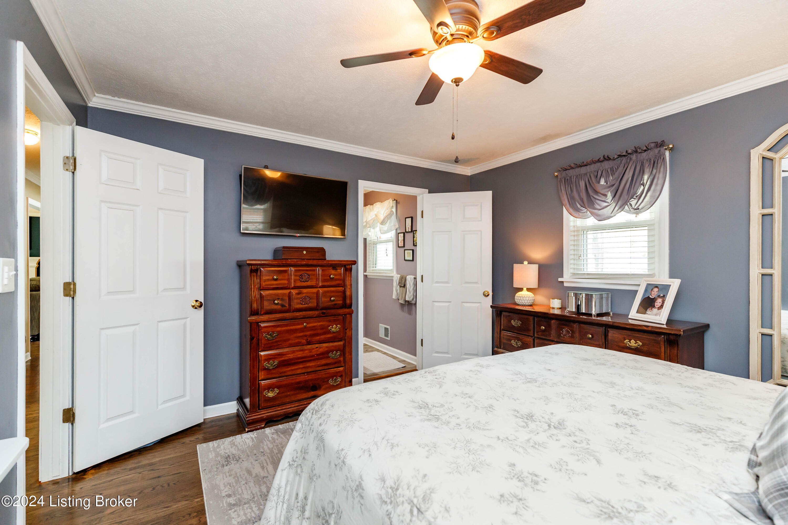 1049 Runell Road Louisville, KY 40214 - Photo 14 of 32 A09I5415