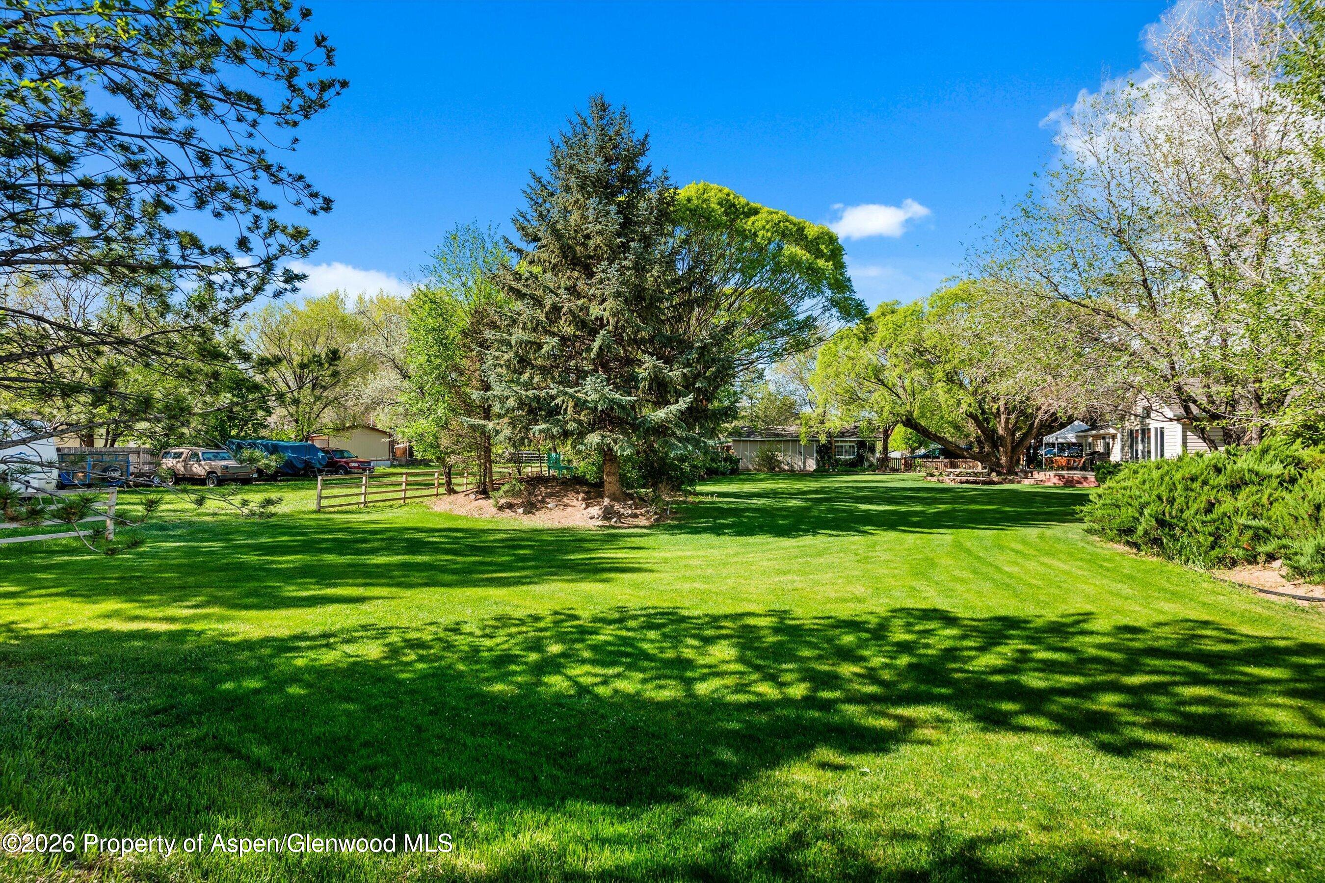 127 Cardinal Way Parachute, CO 81635 - Photo 33 of 41