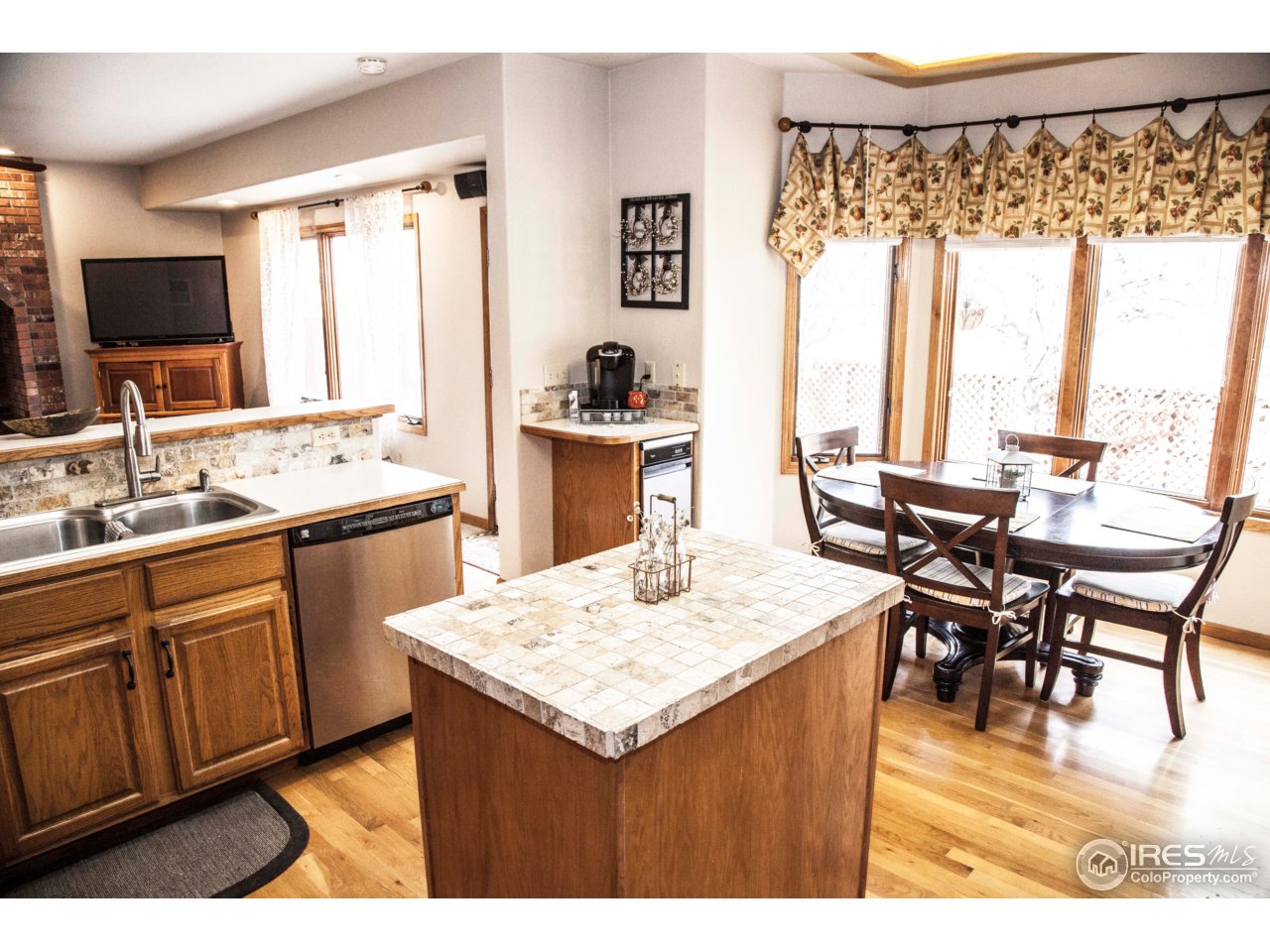 2848 Antelope Road Fort Collins, CO 80525 - Photo 4 of 34 Gallery Image 4
