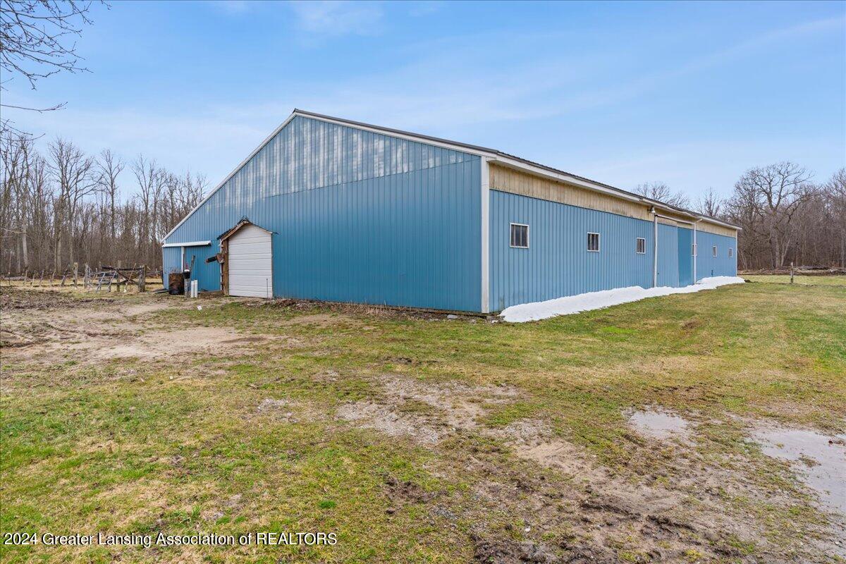 240 South 9 Mile Road Midland, MI 48640 - Photo 34 of 43 22-Media Jett-21