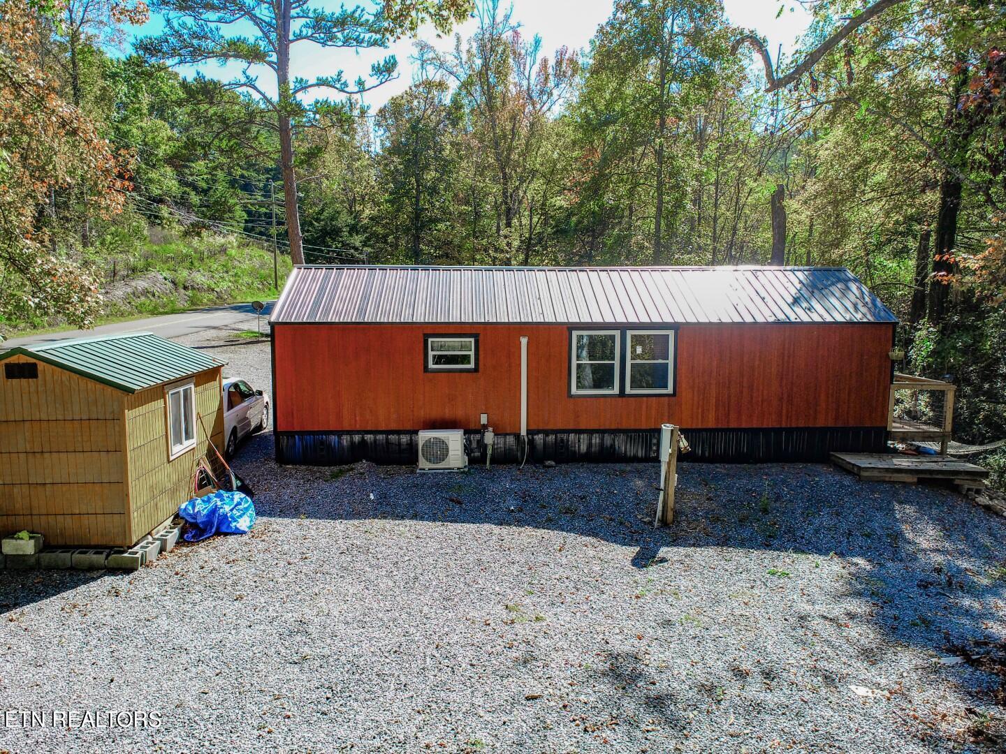 2283 Upper Rinehart Road Dandridge, TN 37725 - Photo 2 of 39 3