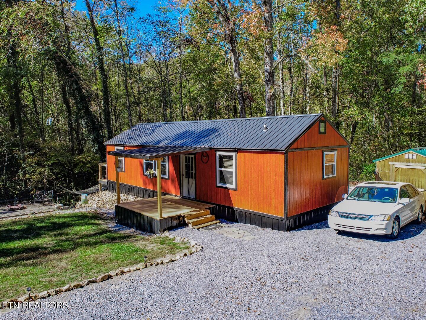 2283 Upper Rinehart Road Dandridge, TN 37725 - Photo 3 of 39 4