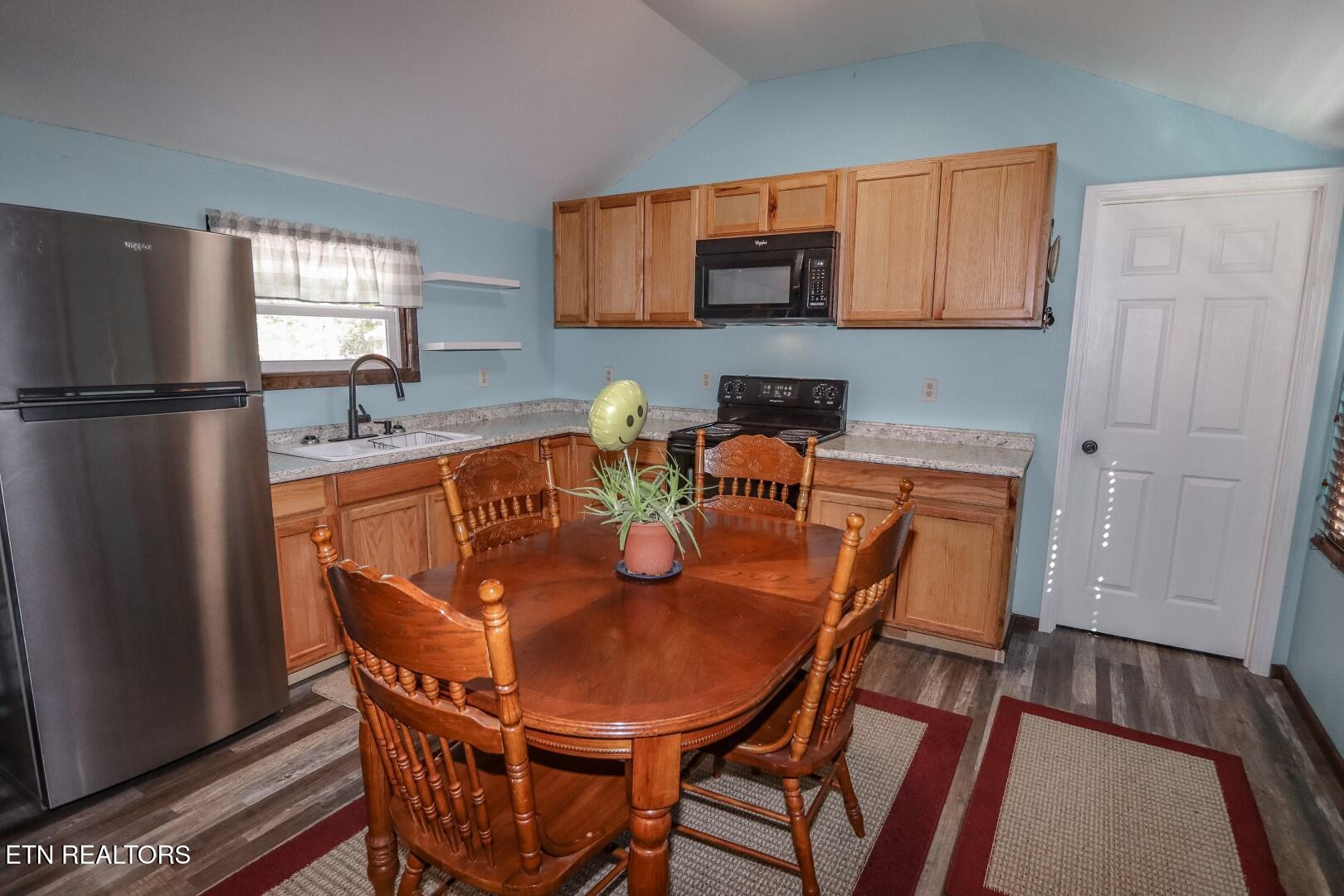 2283 Upper Rinehart Road Dandridge, TN 37725 - Photo 7 of 39 8