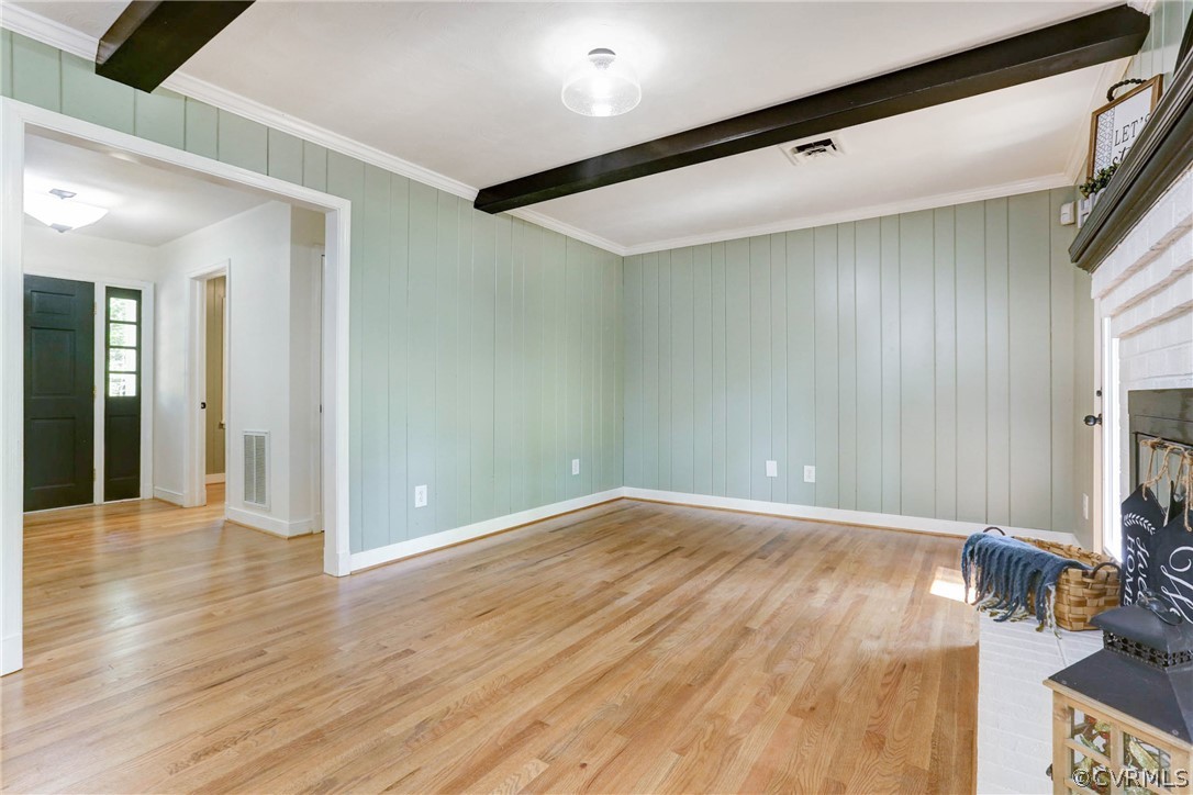 8335 Old Roxbury Road Quinton, VA 23141 - Photo 6 of 36 Family Room